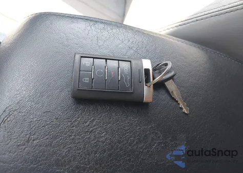 2014 Cadillac Srx Luxury Collection z USA, uszkodzony, nr VIN 3GYFNEE38ES610007